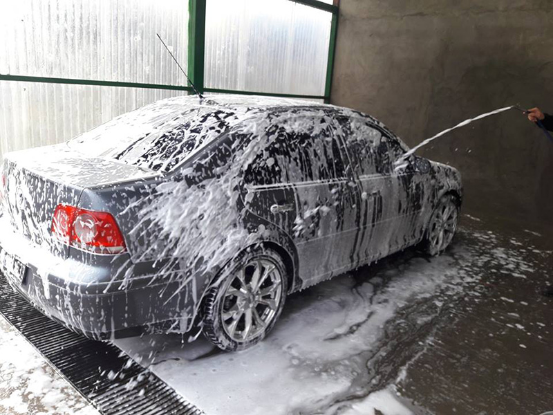 Autolavado valentin en la guia esquel