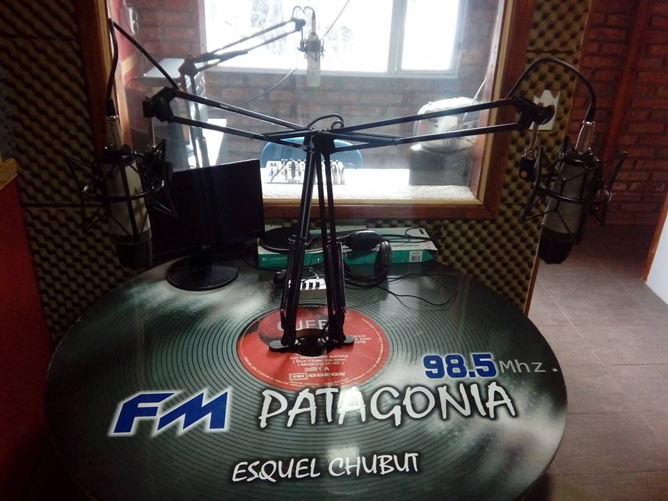 fm_patagonia_98.5 en La Guia Esquel