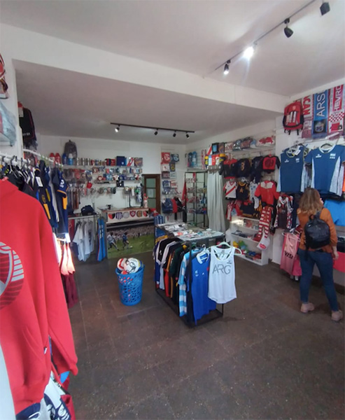 DE LA TRIBUNA