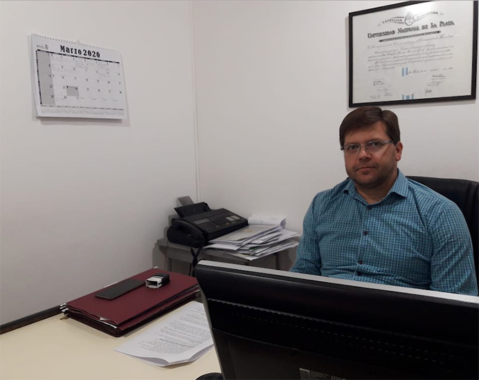 Estudio_Mombelli_Alvarez_en_la_guia_esquel_4