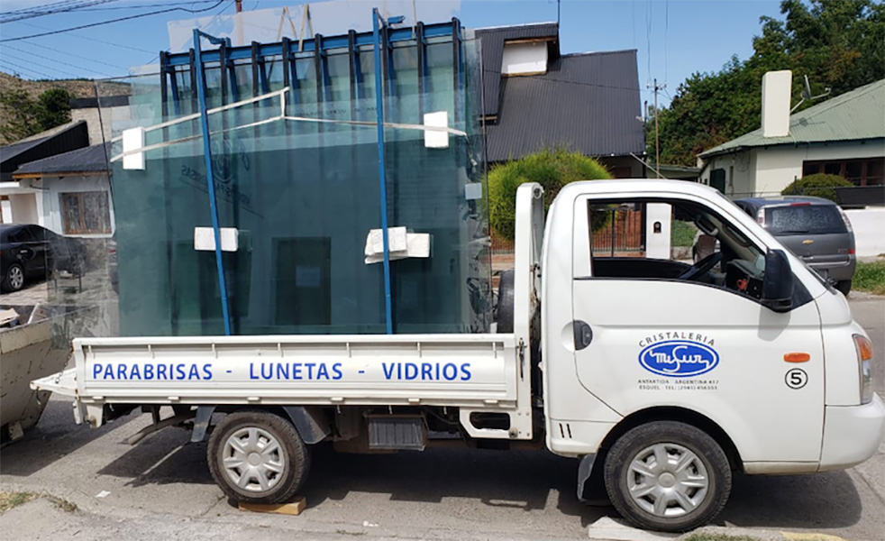 Mi_Sur_Vidrios_en_La_guia_Esquel