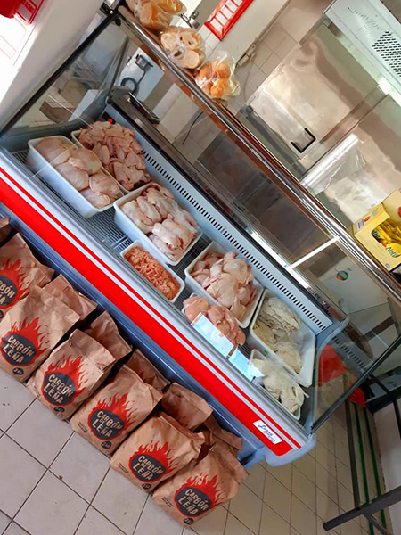 El_NUevo_Pollo_en_La_Guia_Esquel