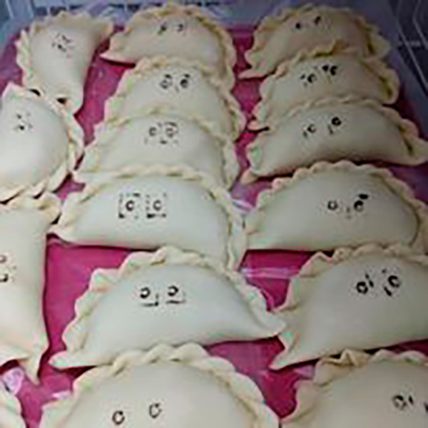 Empanadas_La_Salteña_en_La_Guia_Esquel