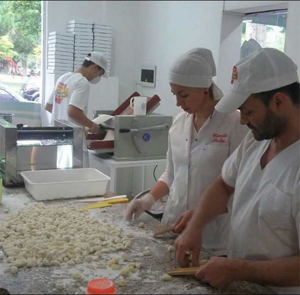 Camila Pastas