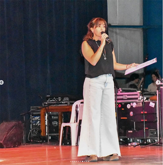 Cecilia_alvarez_locutora_la_guia_esquel_4