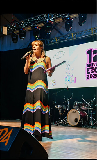 Cecilia_alvarez_locutora_la_guia_esquel_4