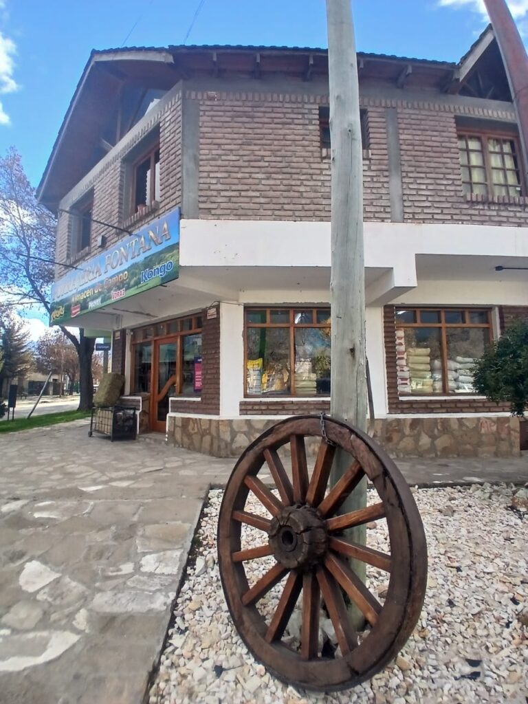 Forrajería_fontana_la_guia_esquel_1