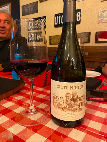 Siete_nietos_vinos_en_la_guia_esquel